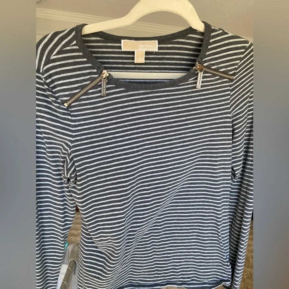 Michael Kors Striped Zip Top Granola Girl Downtown Casual Y2K Grunge Normcore